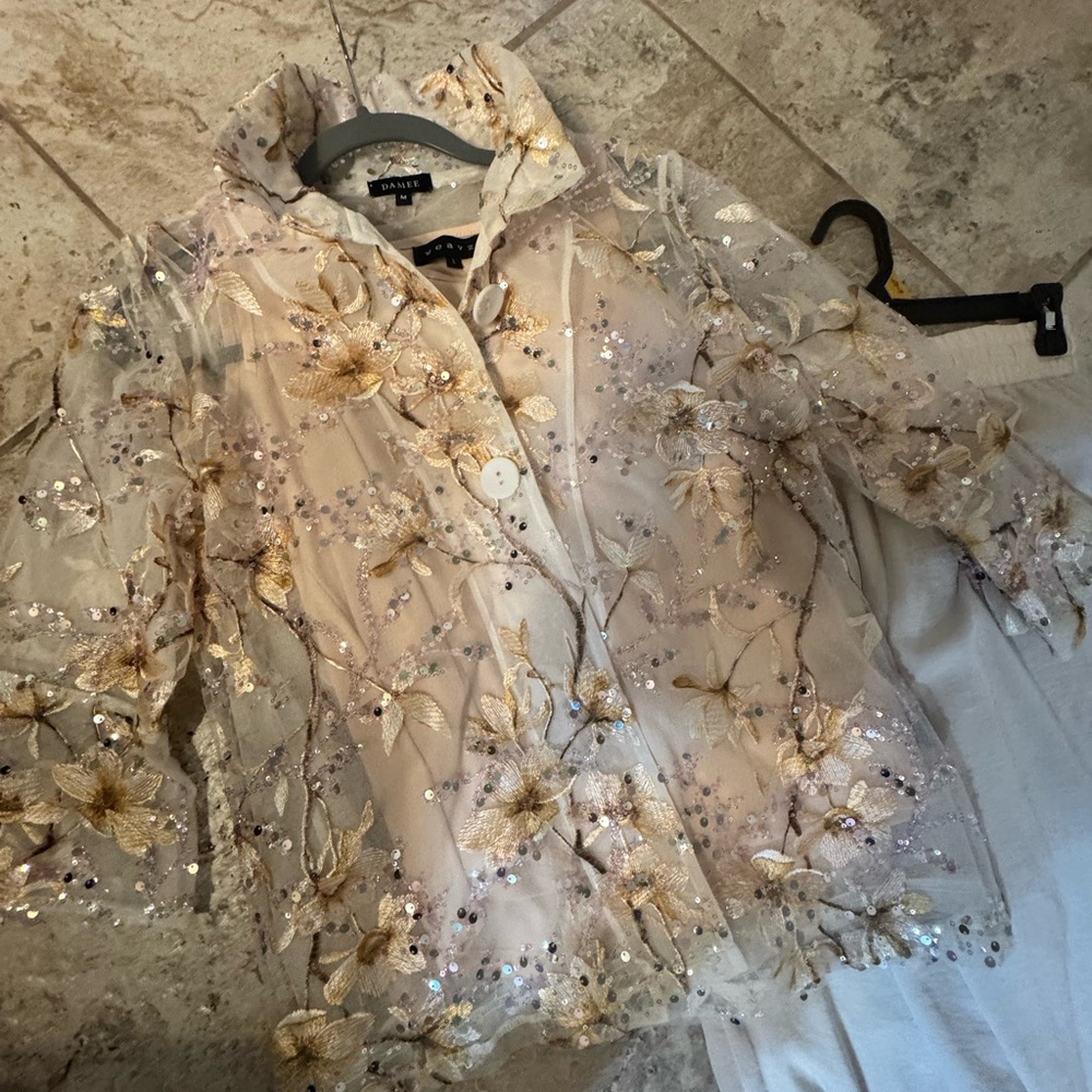 Damee sheer Floral Blouse - Cream and Gold